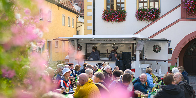 Brunnenschoppen…klingt gut! (mit Livemusik) - Herbstfest Brunnenschoppen…klingt gut! (mit Livemusik) - Herbstfest